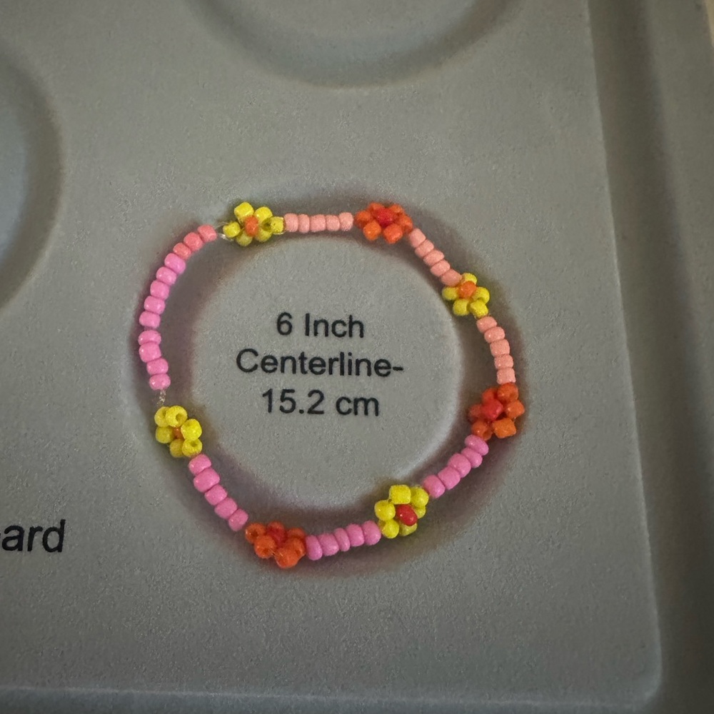 Pink and Yellow Beaded Bracelet daisy flower